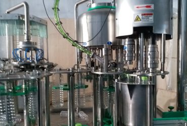 day-chuyen-san-xuat-nuoc-dong-chai